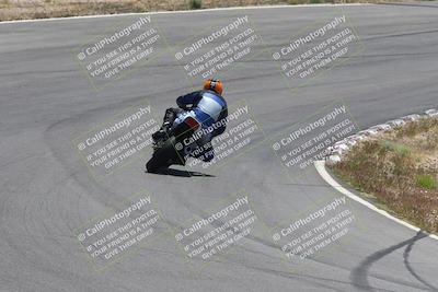 media/Apr-20-2025-AHRMA (Sun) [[393a79c373]]/Race/Group 5/Turn 4b/